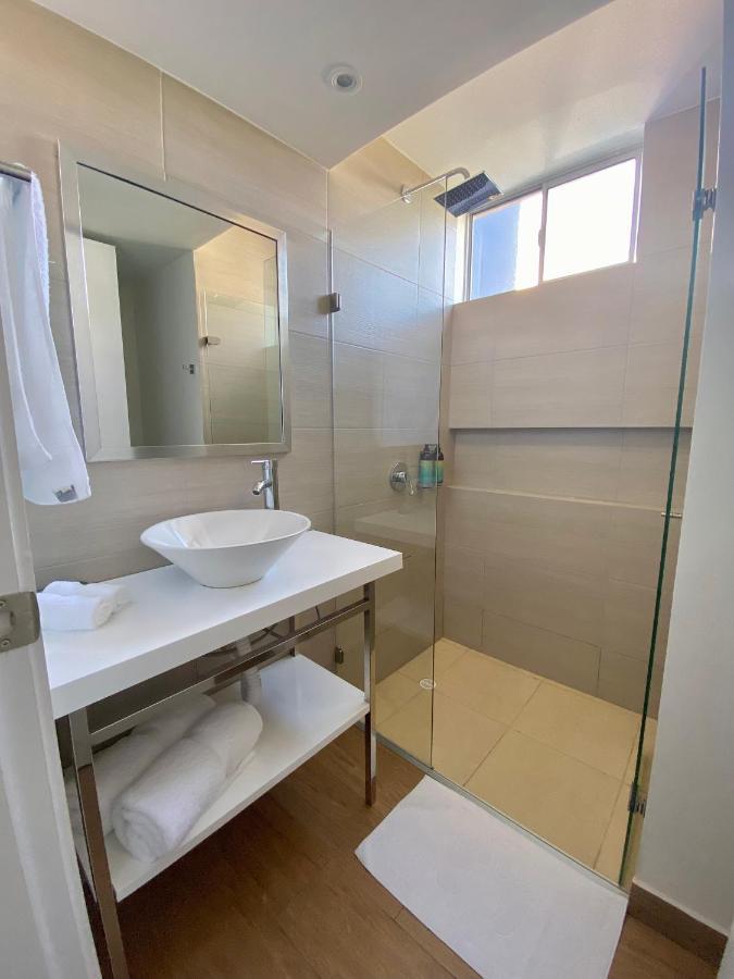 Hotel Wyndham Garden Cartagena  Exterior foto